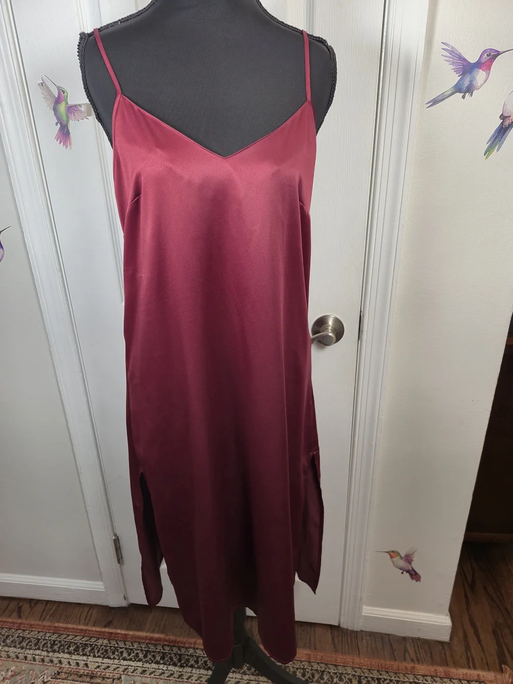 Forever 21 Burgundy Satin V-Neck Midi Slip Cocktail Date Night Dress Y2K - Picture 2 of 5